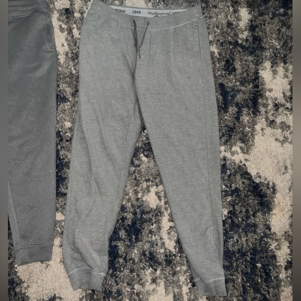 Grey Cuffed sweatpants